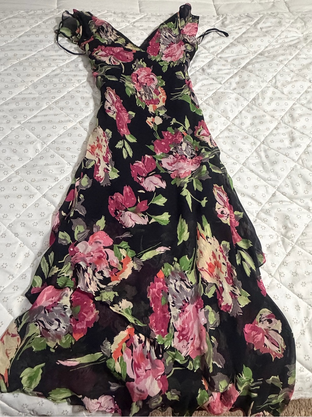 CDC Black Floral V-Neck Sleeveless Maxi Dress